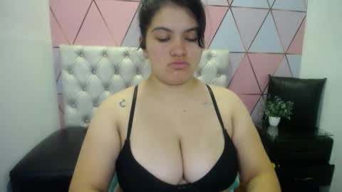 katalina santana25 online show from March 2026 08:24:02 PM