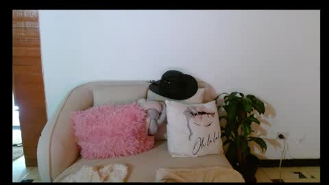 Katalina online show from April 2026 02:16:02 AM