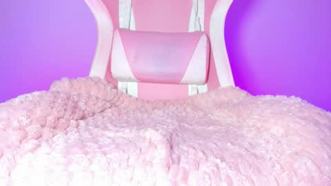 katalinaferreirax online show from December 2025 09:31:02 PM