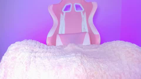 katalinaferreirax online show from December 2025 09:44:02 PM