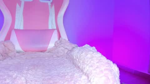 katalinaferreirax online show from March 2026 11:50:01 PM