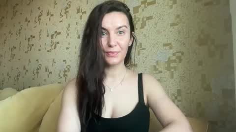 Snapshot of katalinaqe chatting on February 2026 07:20:02 AM KatalinaQE online show from February 2026 07:20:02 AM