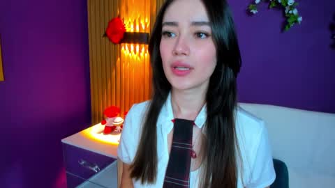 Kate online show from February 2025 09:22:01 PM