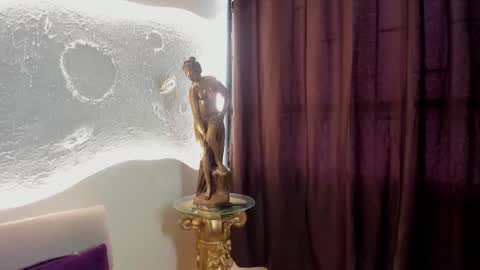 Kate online show from November 2025 09:31:01 PM