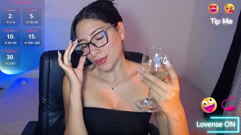 Carla Palmer online show from January 2025 01:11:01 AM