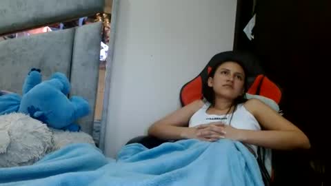 Snapshot of kate_davies chatting on August 2026 10:13:01 PM kate online show from August 2026 10:13:01 PM