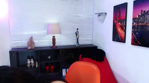 Kate  online show from February 2025 11:29:02 AM