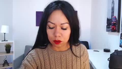 Kate  online show from November 2025 11:45:01 AM