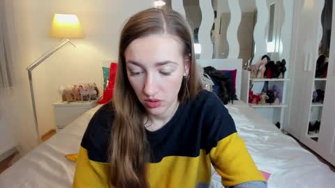 Snapshot of kate_redgar chatting on March 2025 04:28:02 PM kate_redgar online show from March 2025 04:28:02 PM