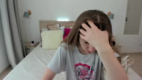 kate_redgar online show from May 2026 08:23:01 AM