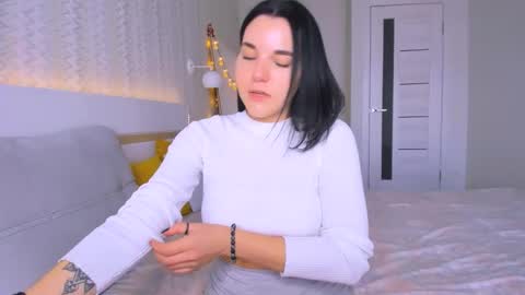 KATE online show from February 2025 05:58:01 AM