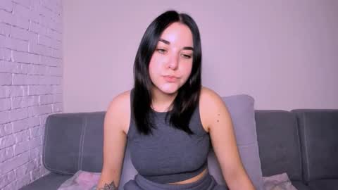 KATE online show from October 2025 04:56:02 AM