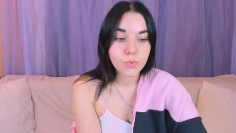 KATE online show from November 2025 05:40:01 AM