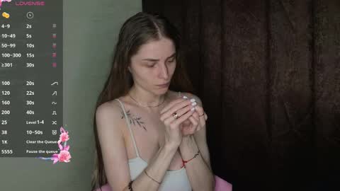 Kate online show from April 2026 07:55:01 PM