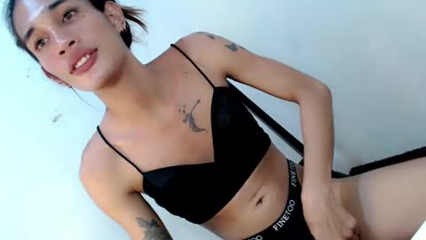Snapshot of kateanderson69 chatting on February 2025 05:10:02 PM its me kate online show from February 2025 05:10:02 PM