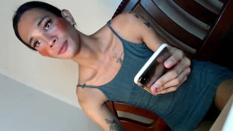 Snapshot of kateanderson69 chatting on March 2025 05:34:02 PM its me kate online show from March 2025 05:34:02 PM