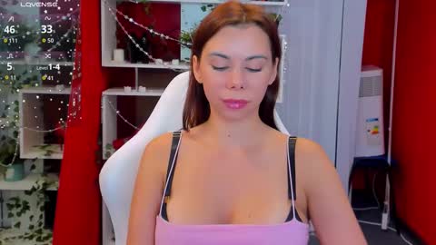 Kate online show from November 2025 05:44:02 PM