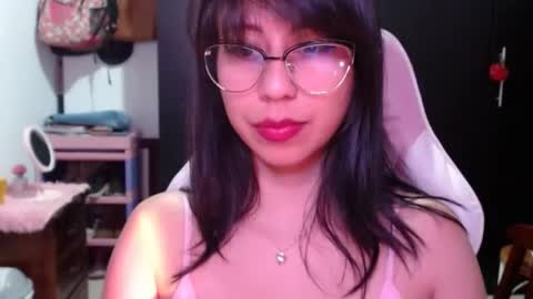 Kateeen18 online show from July 2026 04:03:02 AM