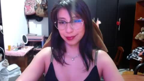 Kateeen18 online show from August 2026 04:22:01 AM