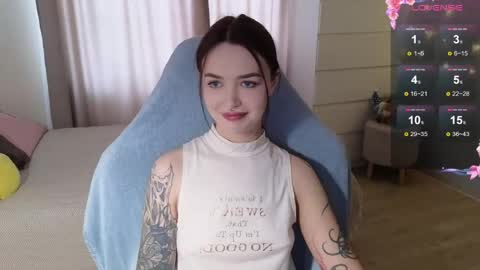 Snapshot of kateleoo chatting on May 2026 06:43:01 AM Im Kate online show from May 2026 06:43:01 AM