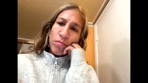 Katelin online show from November 2025 02:55:02 AM