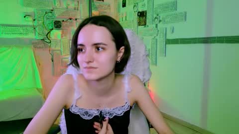 katewillows online show from February 2026 04:17:01 AM