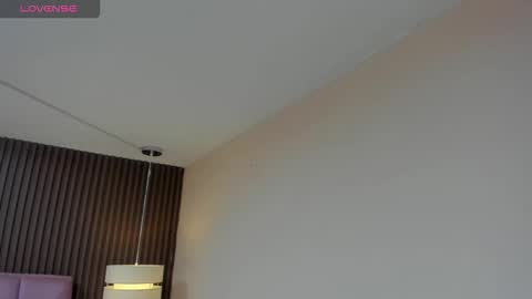   online show from November 2025 11:35:01 AM