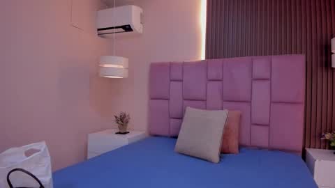 Snapshot of kathe_asian chatting on January 2026 11:45:02 AM online show from January 2026 11:45:02 AM