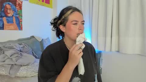 Katherine online show from March 2026 05:44:01 AM