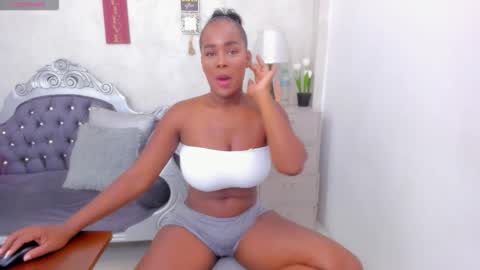 katherin online show from November 2025 04:06:01 PM