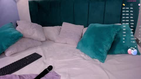 Snapshot of katherin_smith_ chatting on December 2024 10:26:02 AM kathe online show from December 2024 10:26:02 AM