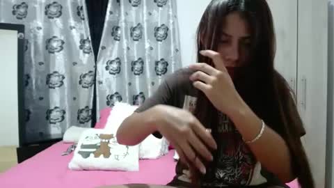 katherine_rodas2 online show from December 2024 12:33:01 AM