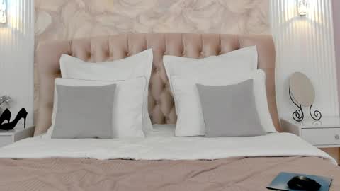 KatherineJan online show from April 2026 05:12:02 AM