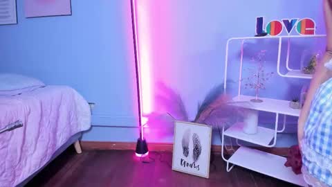 Kathia  online show from December 2025 04:41:04 AM