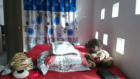  K A T H I E  online show from March 2025 01:25:02 PM