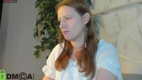 Snapshot of kathrine_meye chatting on June 2026 01:56:01 AM Katy online show from June 2026 01:56:01 AM