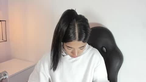 Khaty online show from January 2025 12:18:01 PM