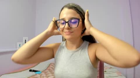 Khaterine online show from February 2025 06:38:01 PM