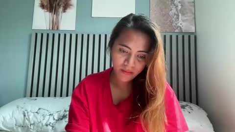 Snapshot of katiefrox_ chatting on November 2025 12:53:02 AM katiefrox online show from November 2025 12:53:02 AM