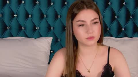 katiereeves online show from January 2026 05:29:02 PM