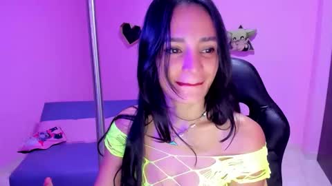 Snapshot of katiuska_doll_squirt chatting on May 2026 12:10:01 PM katiuska_doll_squirt online show from May 2026 12:10:01 PM