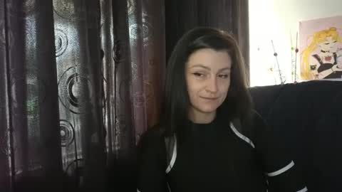 Snapshot of katlopez19 chatting on October 2025 04:35:02 PM katalina online show from October 2025 04:35:02 PM