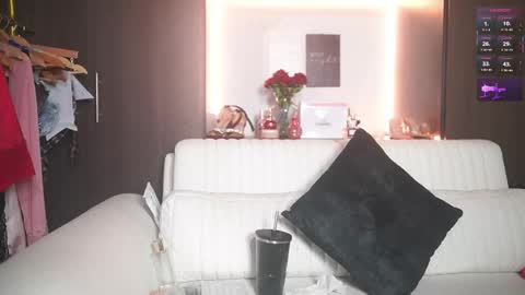 K A T L Y N  online show from February 2026 05:55:01 PM