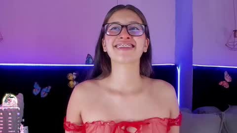 .... Katniss .... online show from December 2025 01:16:02 PM