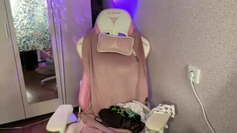   naked in pvt show 100 tk online show from April 2026 09:37:01 AM