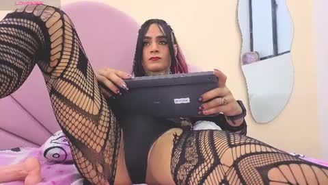 Snapshot of katrina_blaze chatting on June 2026 02:24:02 AM katrina_blaze online show from June 2026 02:24:02 AM