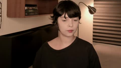Snapshot of katsurotaro chatting on June 2026 08:14:02 PM katsuro online show from June 2026 08:14:02 PM
