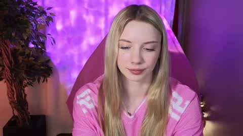 katt_yy online show from April 2026 05:10:01 AM