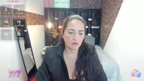 Snapshot of kattemilf_ chatting on May 2026 12:55:02 PM K A T T E online show from May 2026 12:55:02 PM