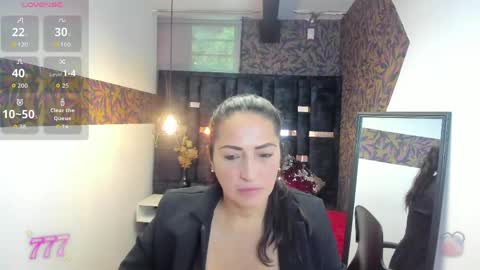 Snapshot of kattemilf_ chatting on June 2026 12:22:02 PM K A T T E online show from June 2026 12:22:02 PM